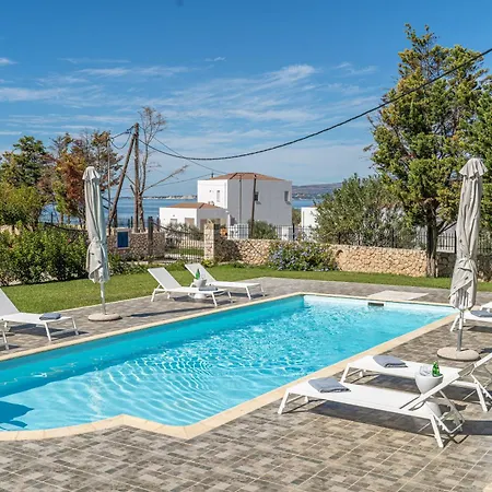 Eglina Celeste Вилла