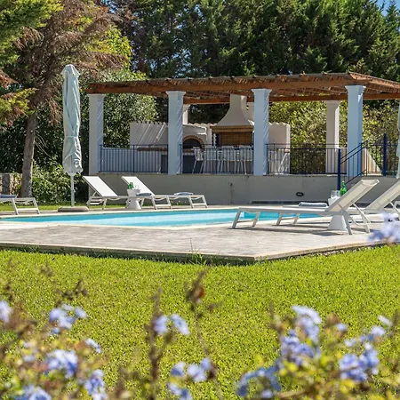 Eglina Celeste Миния