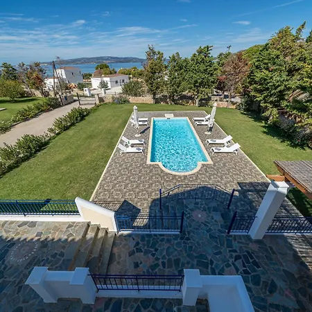 Eglina Celeste Villa *