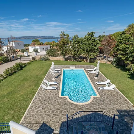 Eglina Celeste * Minia