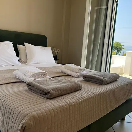 Eglina Celeste Minia